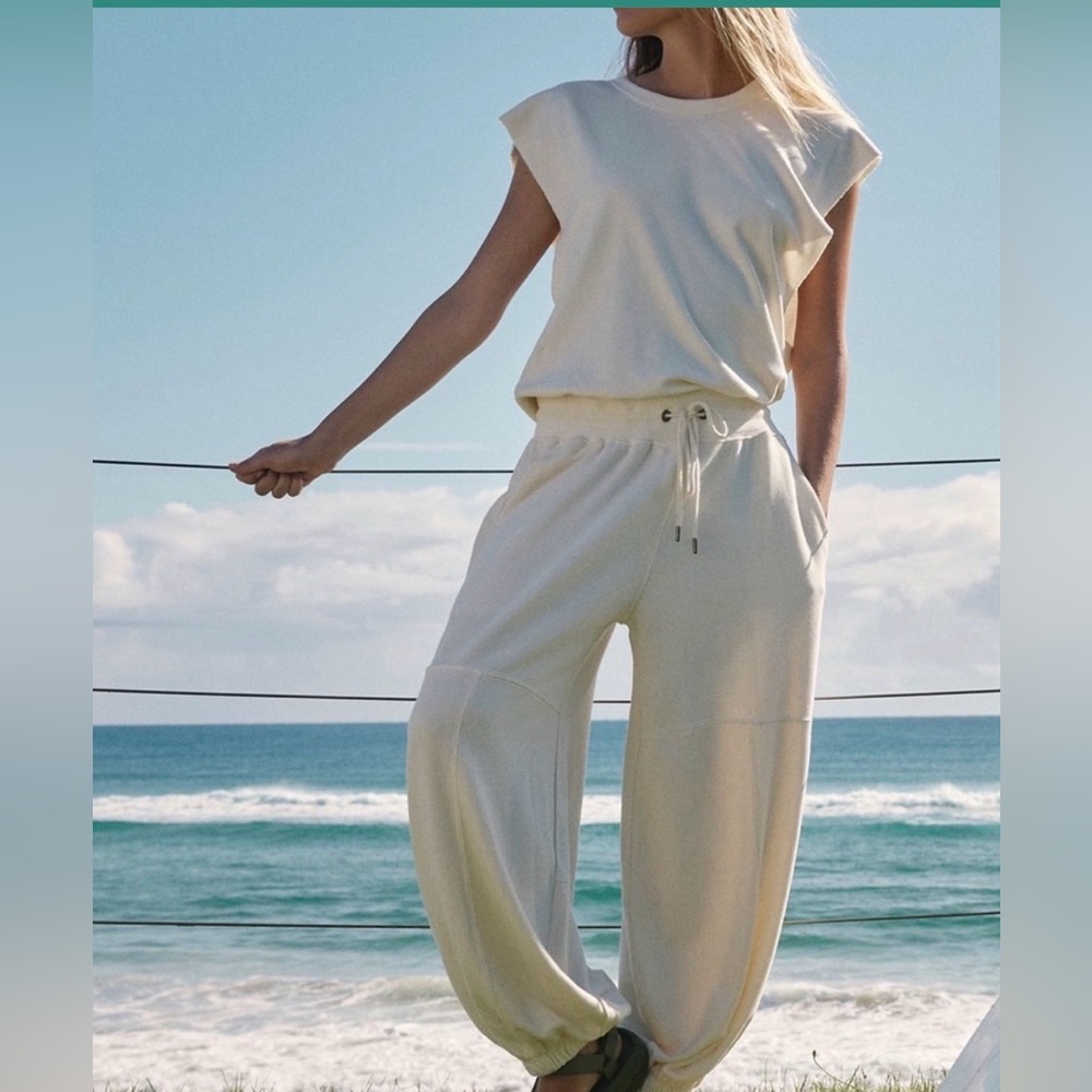 NWT Free People X FP Movement Throw And Go Onesie 
Size XL
Color: Cement
